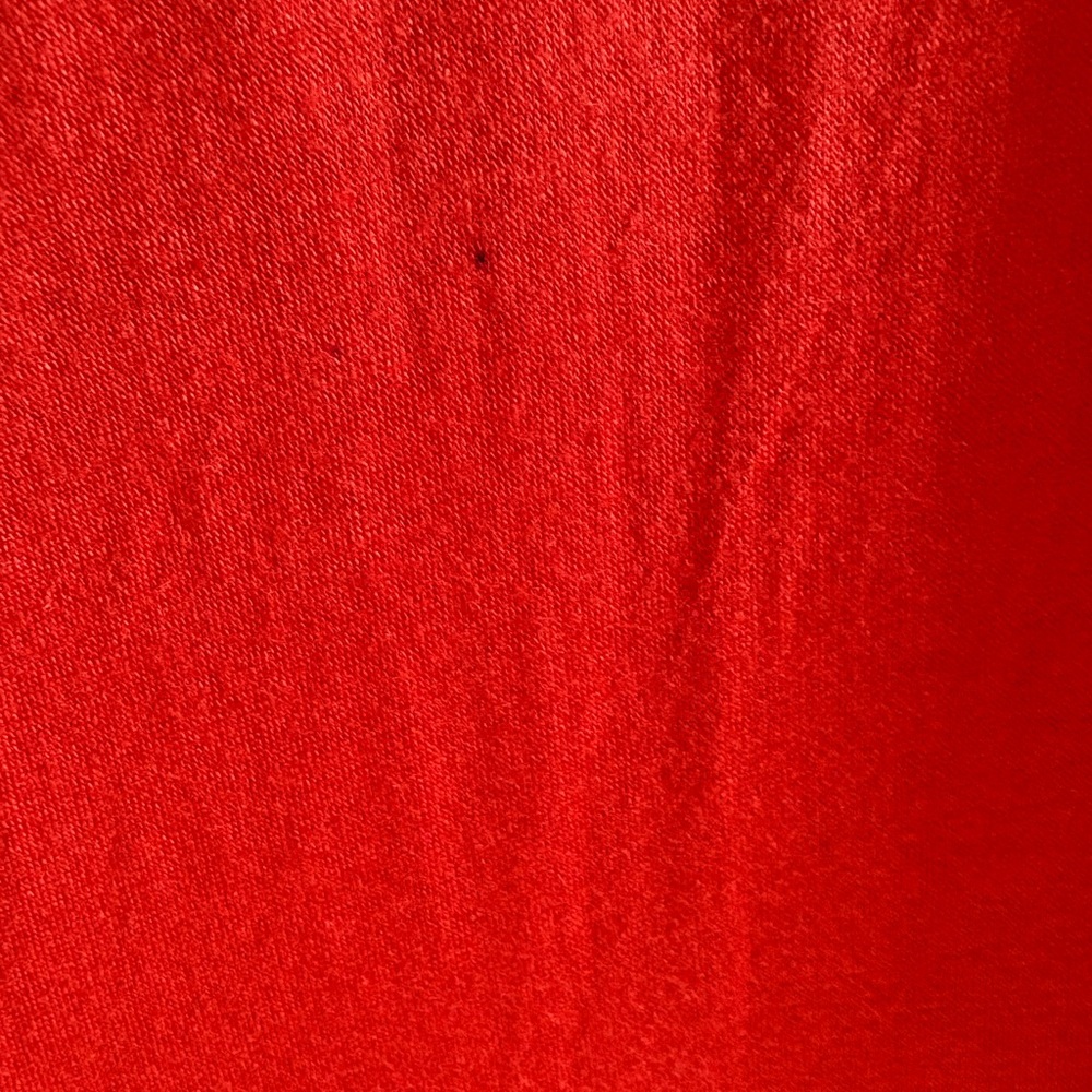 Red Scoop Neck Tank - Picture 4 of 4